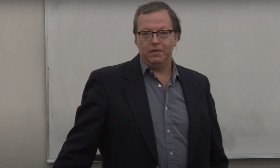 Who Is Dr. Andrew McCall? The Quiet Influence Behind Davina McCall’s Strength Dr. Andrew McCall